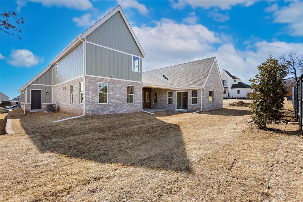 8101 Amber Ridge Drive Property Photo 50
