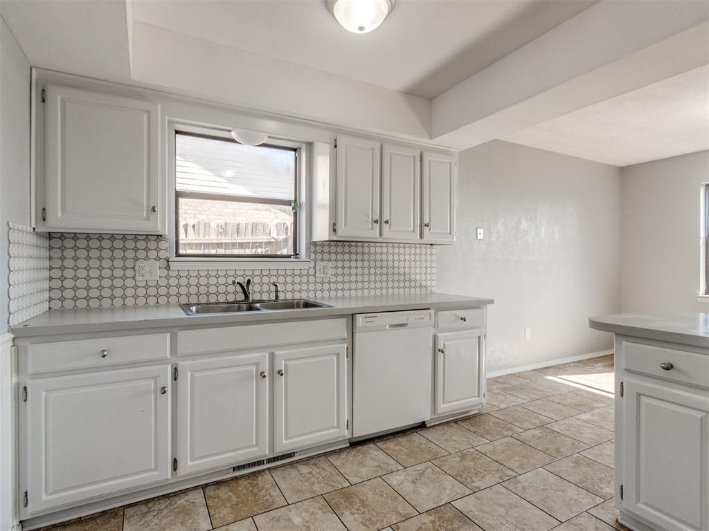 516 Nw 139th Street Property Photo 22