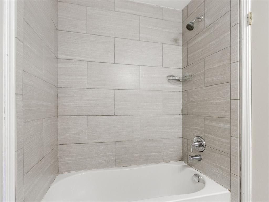 516 Nw 139th Street Property Photo 30