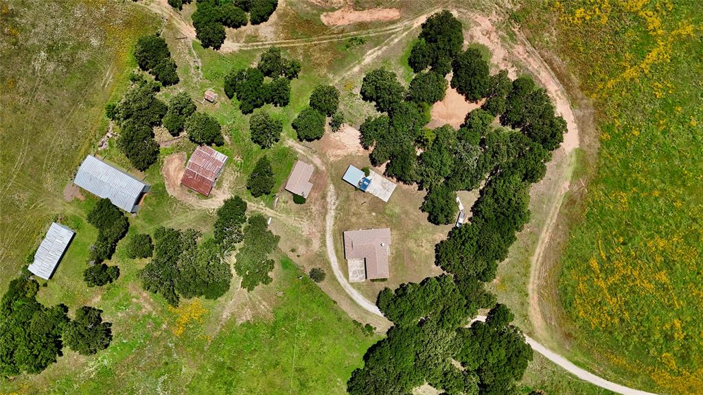 101284 S 3350 Road Property Photo 4
