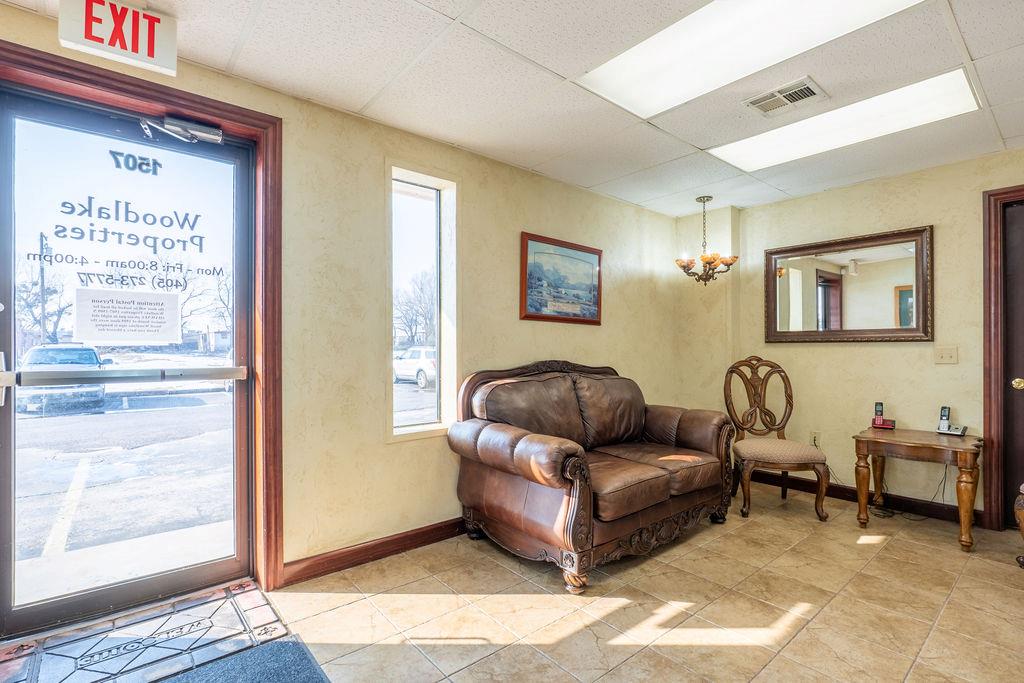 1501 N Shawnee Avenue Property Photo 8