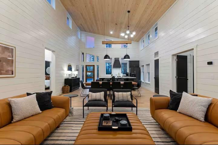 836 Timberline Trail Property Photo 8