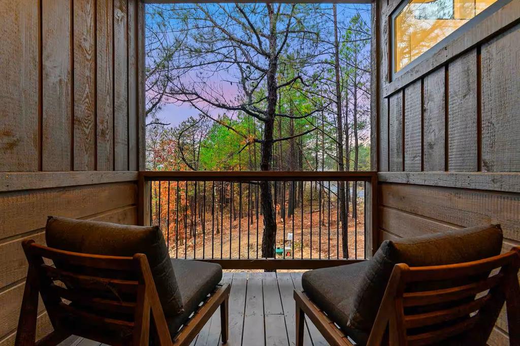 836 Timberline Trail Property Photo 31