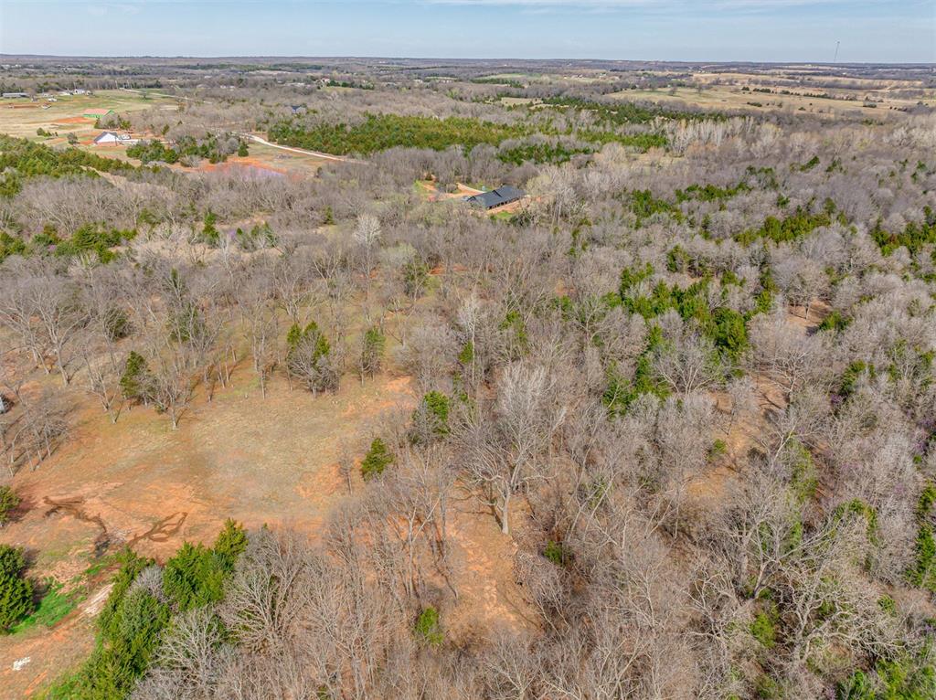 335400 E 1048 Road Property Photo 9
