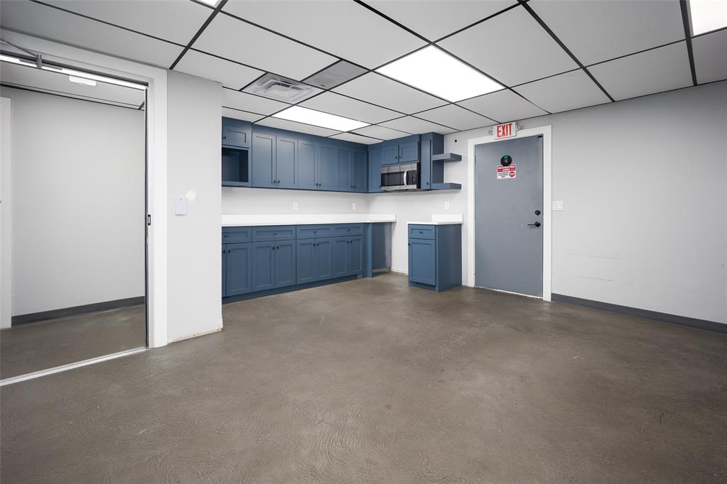 2805 Broce Drive Property Photo 18