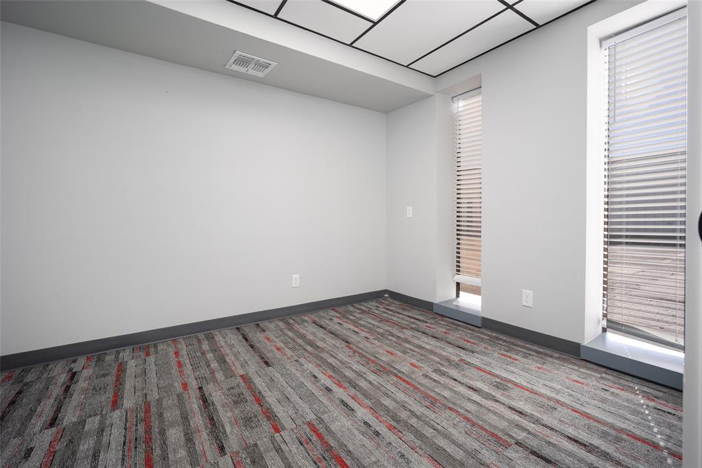 2805 Broce Drive Property Photo 24