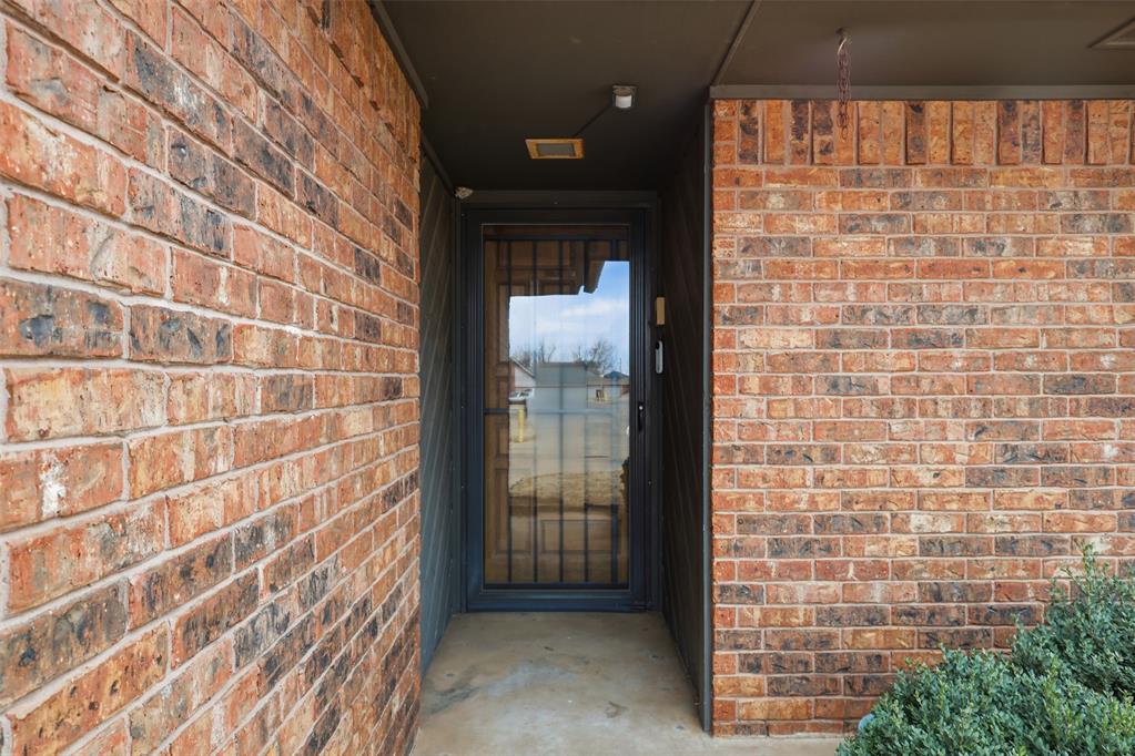 4420 S Olie Avenue Property Photo 6