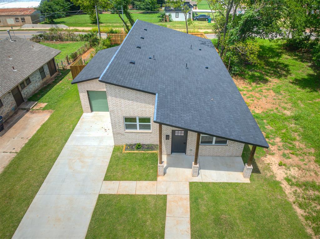 2021 Ne 16th Terrace Property Photo 1