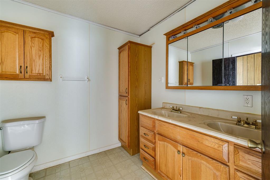 16266 Ne 23rd Street Property Photo 23