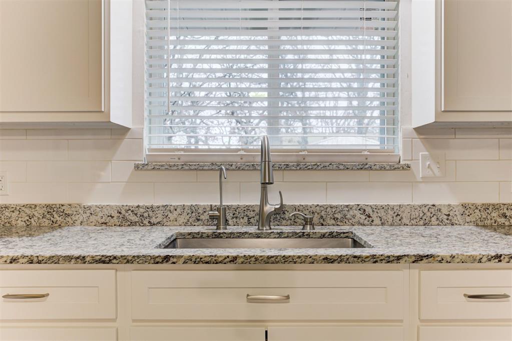 13425 Chaparral Road Property Photo 11