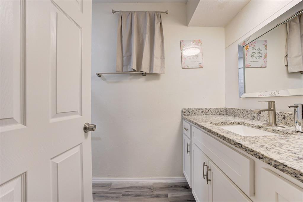 13425 Chaparral Road Property Photo 13