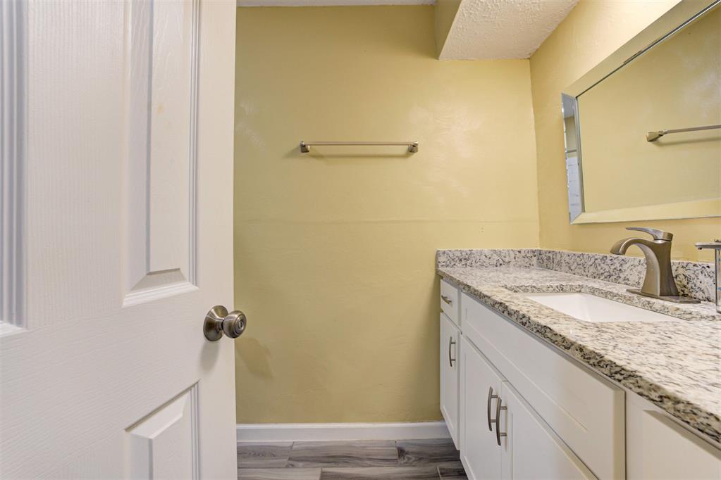 13425 Chaparral Road Property Photo 17