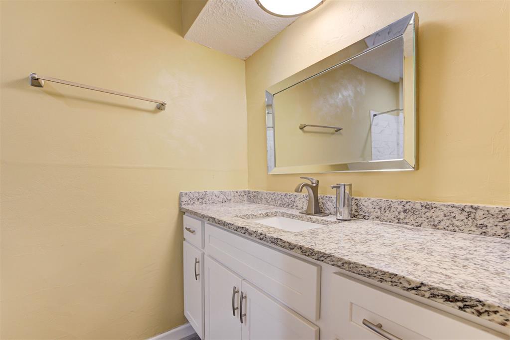 13425 Chaparral Road Property Photo 18