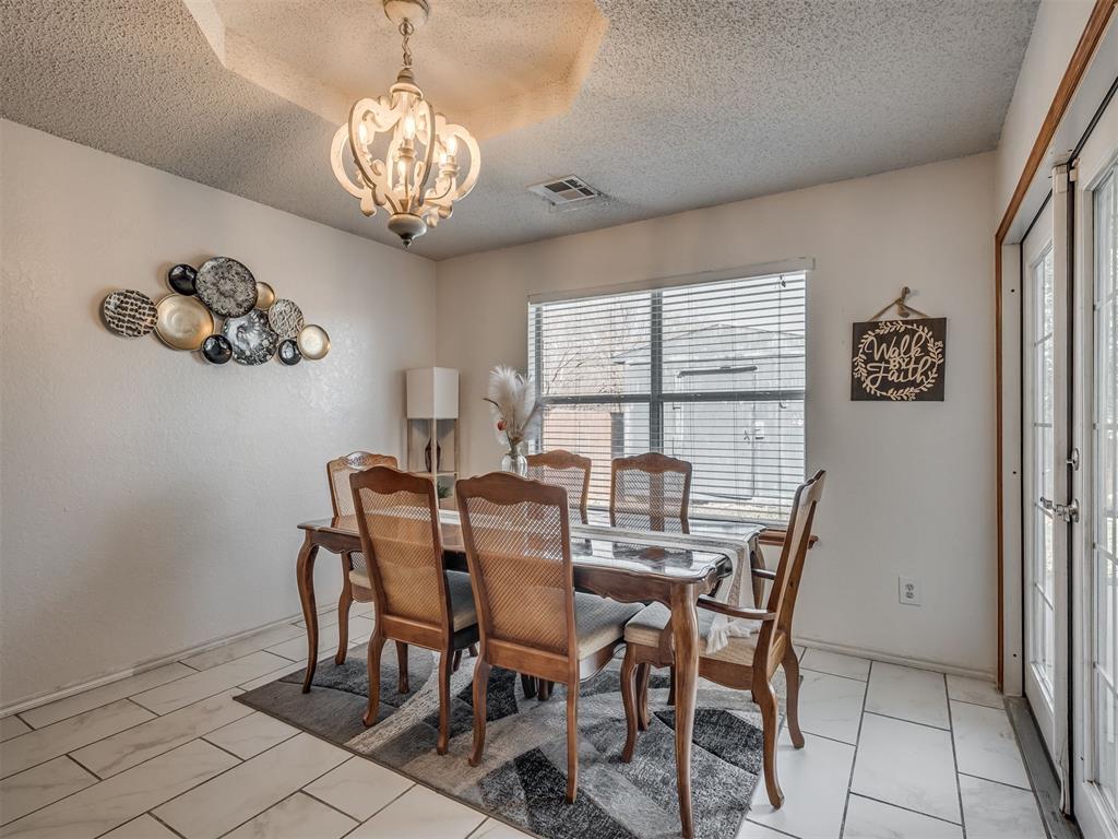 17304 Sun River Court Property Photo 14