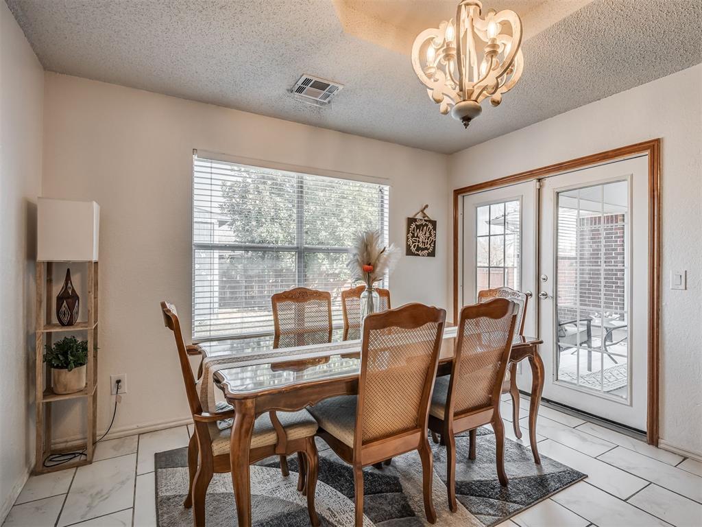 17304 Sun River Court Property Photo 15