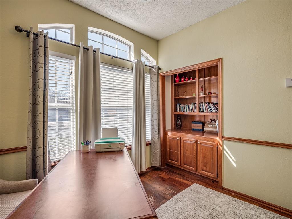17304 Sun River Court Property Photo 34