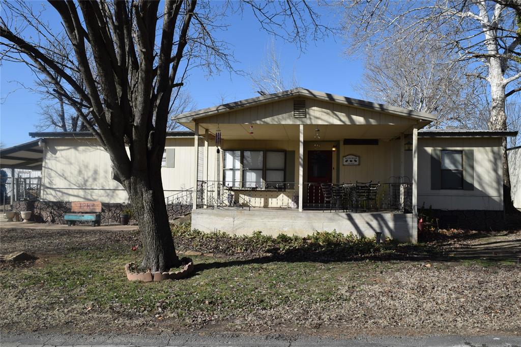 421843 E 1163 Road Property Photo 1
