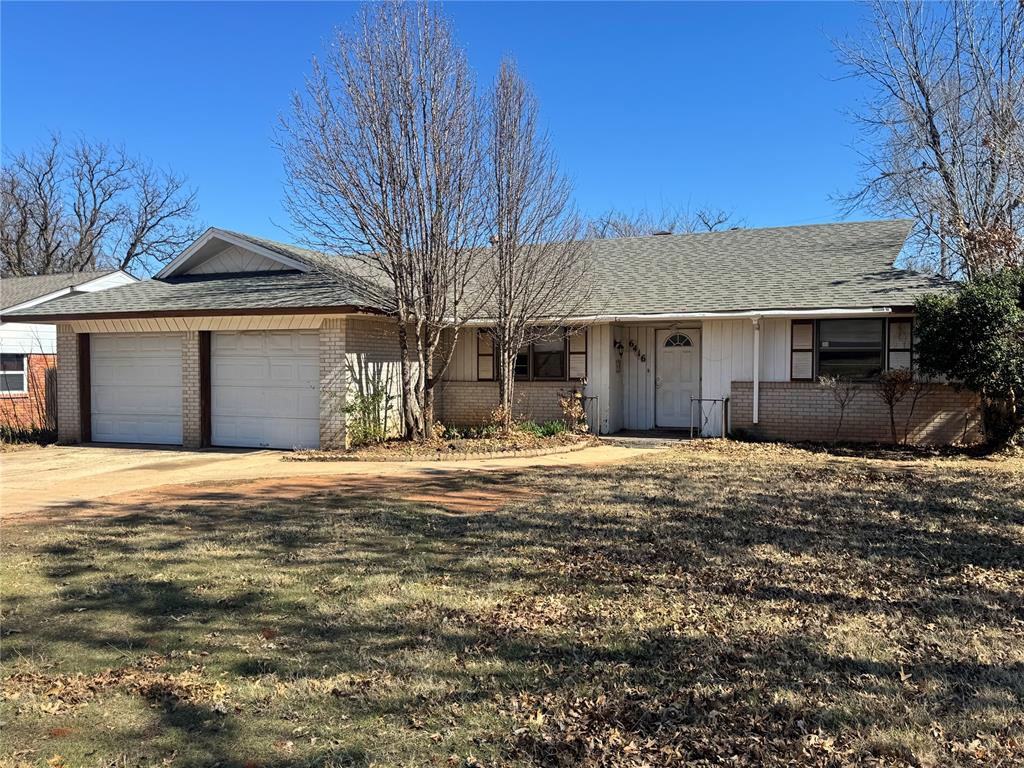 6416 N Nicklas Avenue Property Photo 2