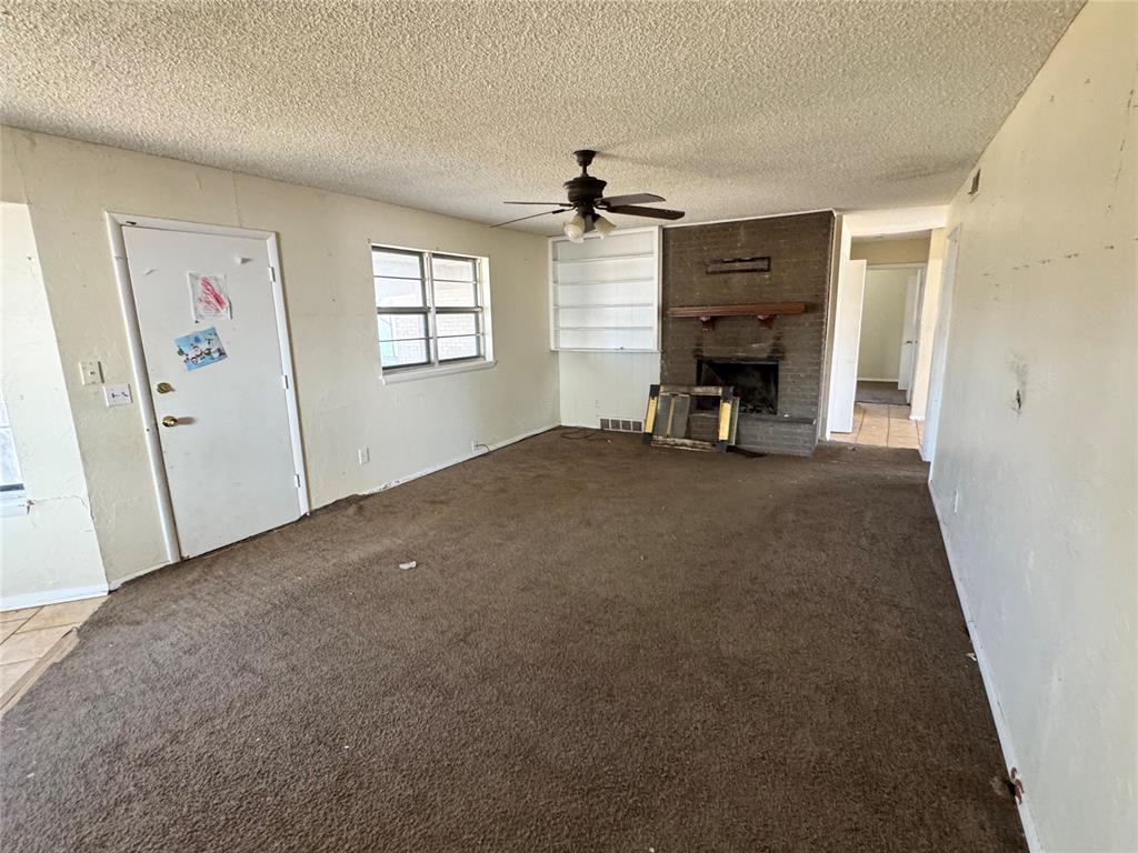 6416 N Nicklas Avenue Property Photo 7