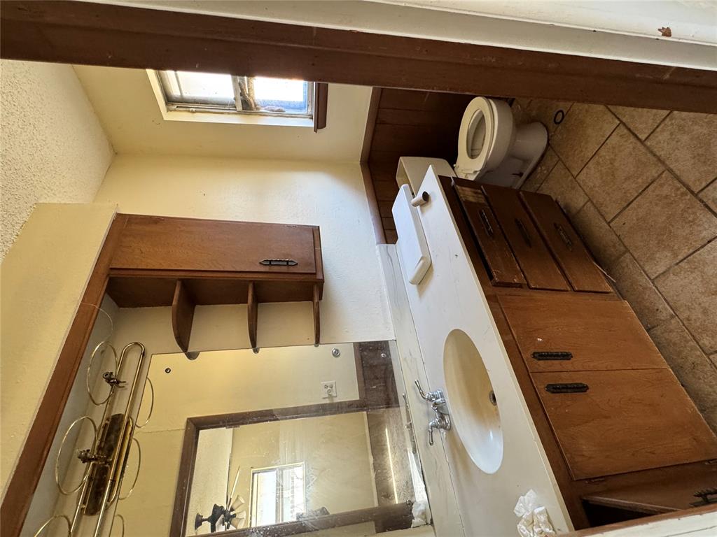 6416 N Nicklas Avenue Property Photo 18