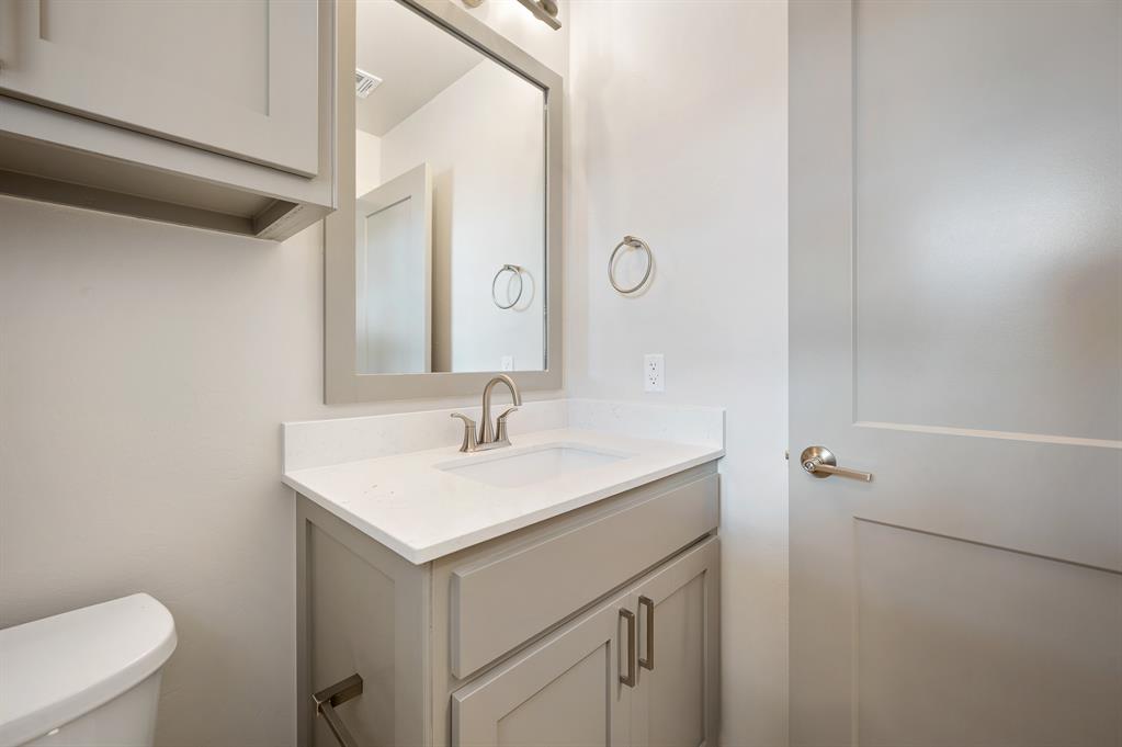 4117 Nw 179th Street Property Photo 5