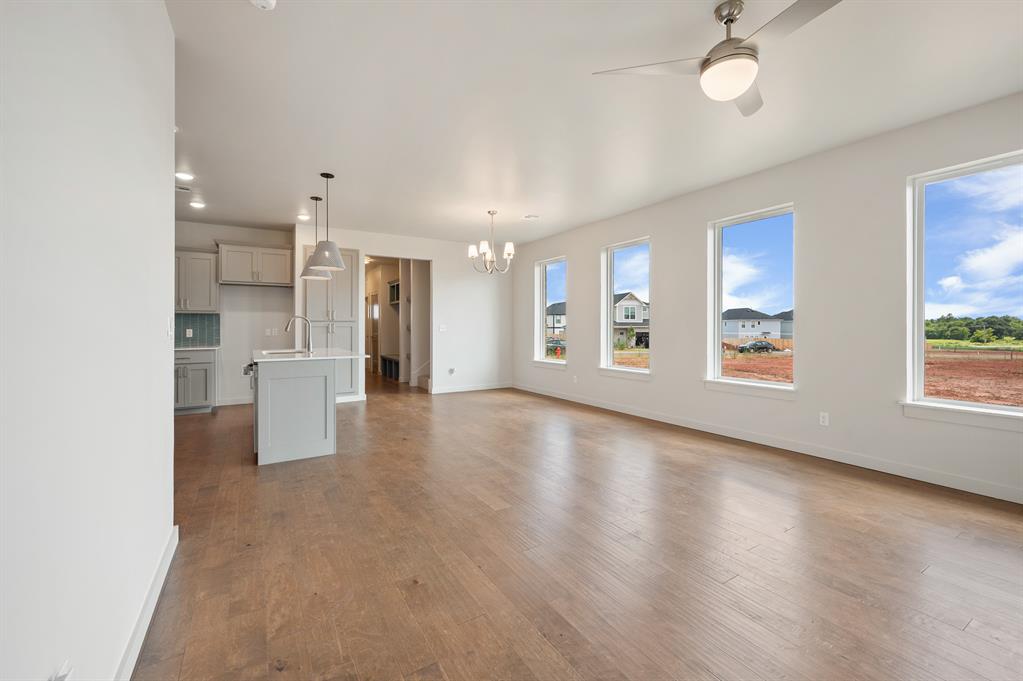 4117 Nw 179th Street Property Photo 19