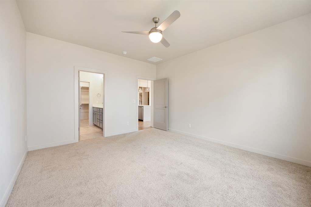 4117 Nw 179th Street Property Photo 22