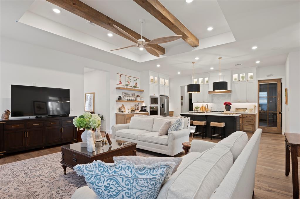 16217 Blackberry Farm Road Property Photo 15