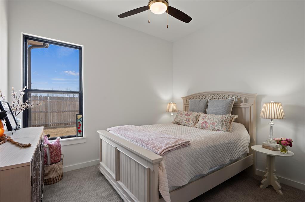 16217 Blackberry Farm Road Property Photo 28