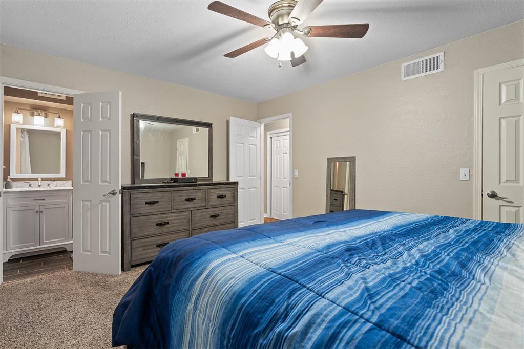 501 Ruidosa Street Property Photo 15