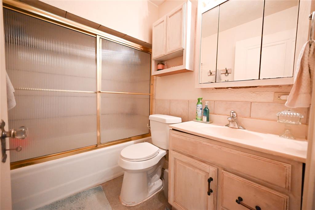 1220 S 19th Street Property Photo 25
