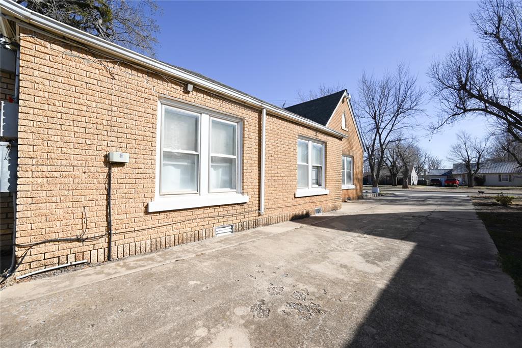 1220 S 19th Street Property Photo 31