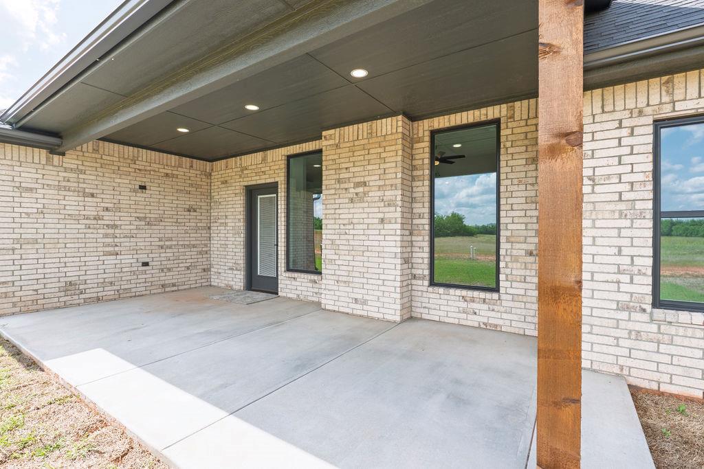 219 Outlander Way Property Photo 45