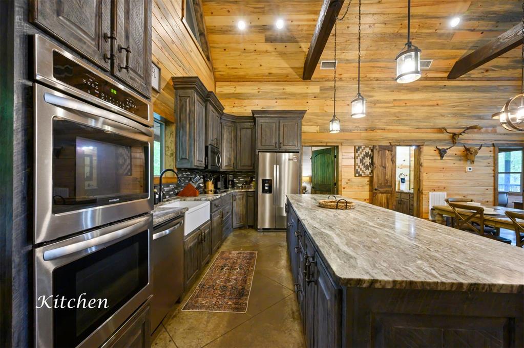 210 Green Apple Trail Property Photo 7