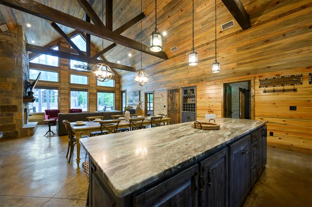 210 Green Apple Trail Property Photo 9