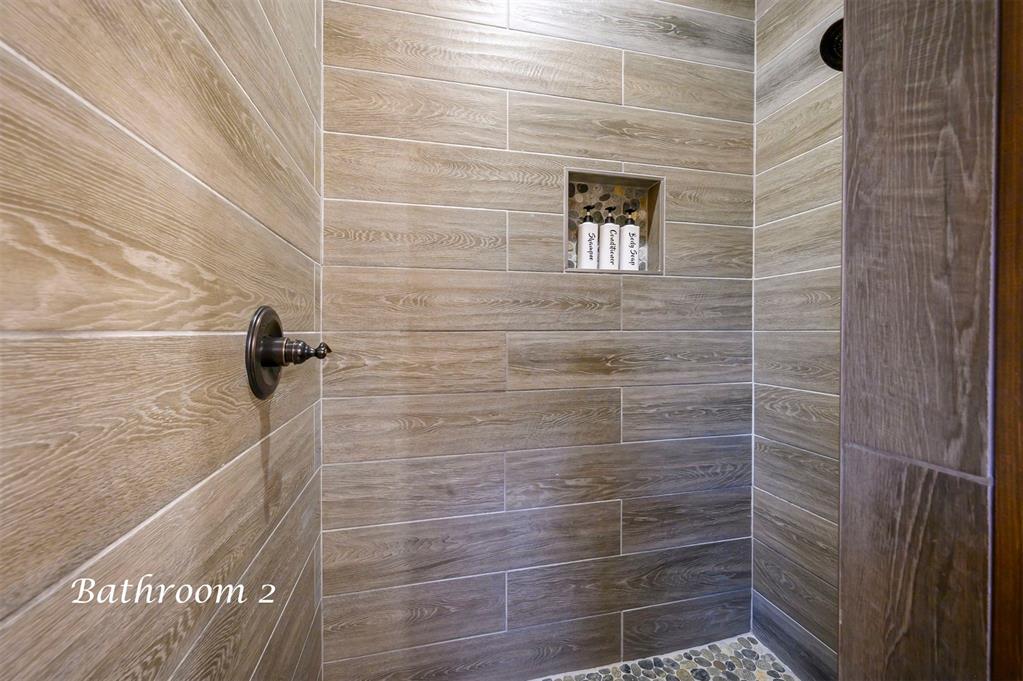 210 Green Apple Trail Property Photo 16