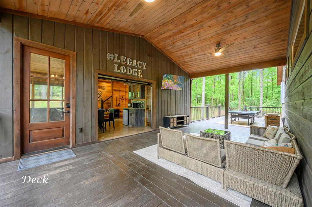 210 Green Apple Trail Property Photo 25