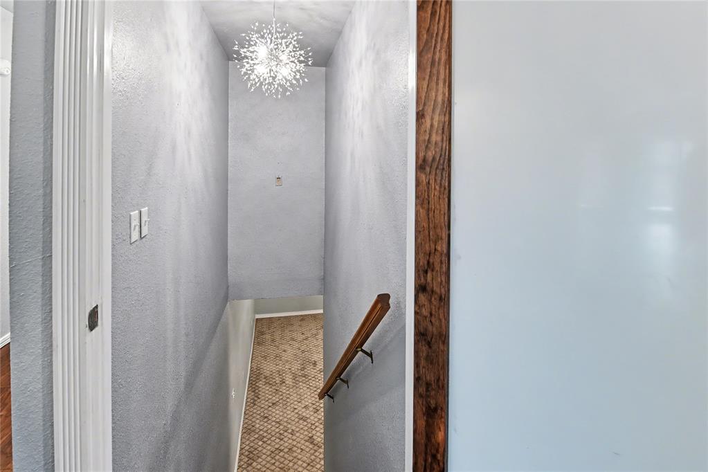 1010 Amy Way Property Photo 34