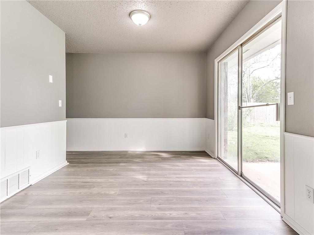 1626 N Crawford Avenue Property Photo 11