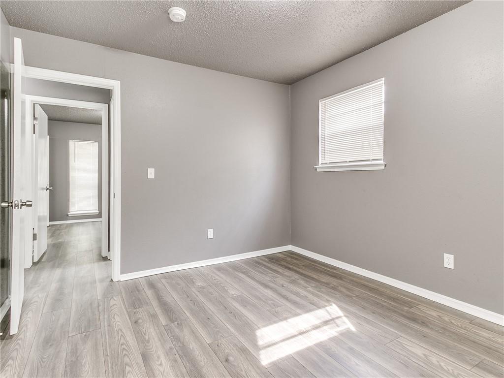 1626 N Crawford Avenue Property Photo 23