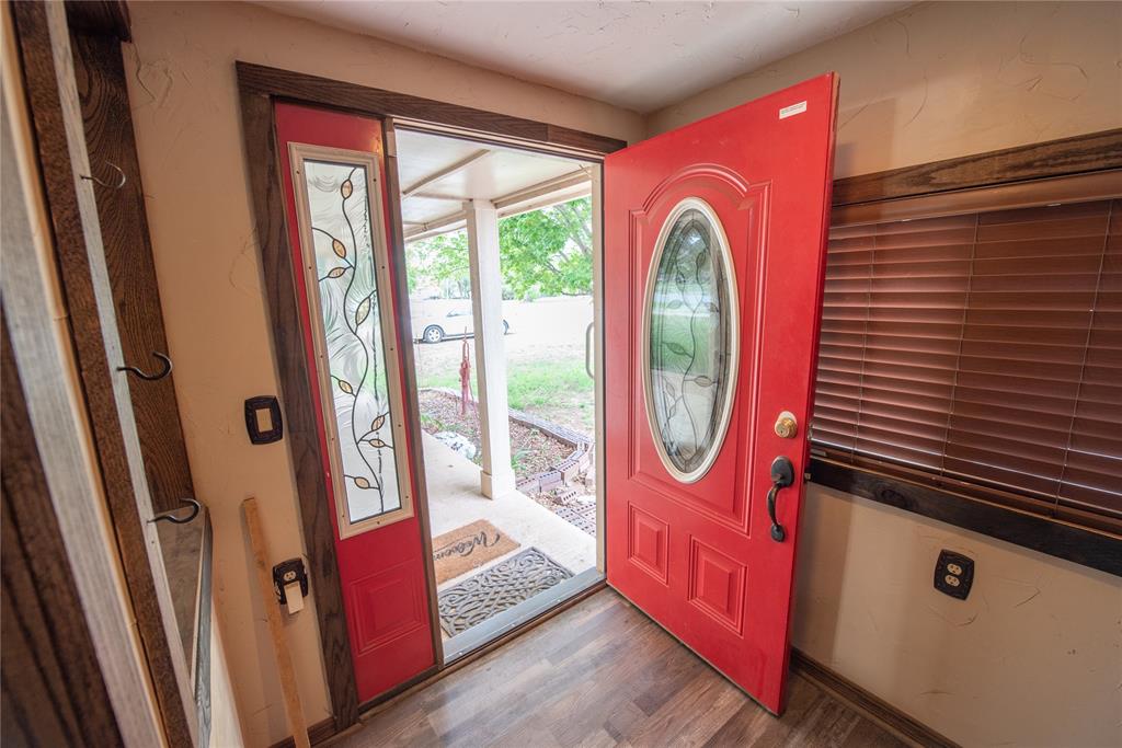 216 N Hitchcock Street Property Photo 6