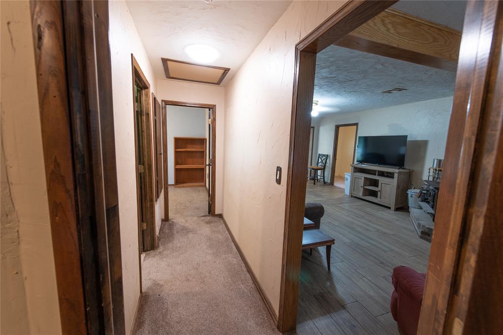 216 N Hitchcock Street Property Photo 16