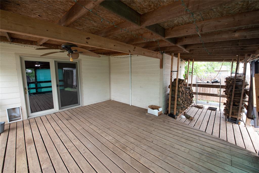 216 N Hitchcock Street Property Photo 25