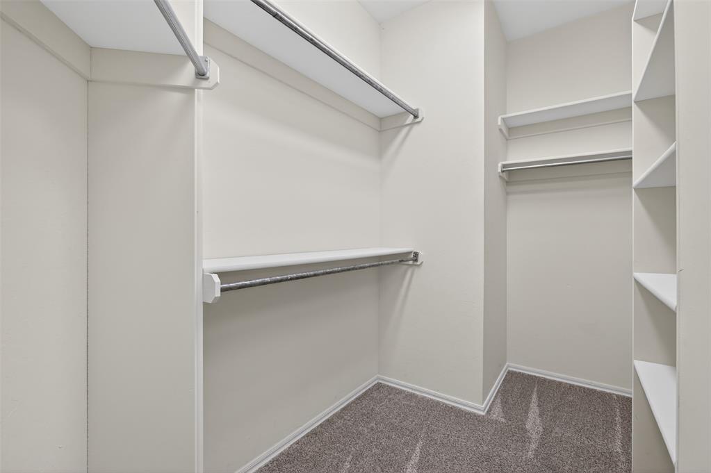15528 Swallowtail Road Property Photo 21