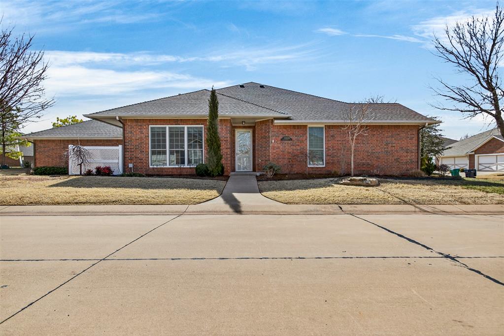 15528 Swallowtail Road Property Photo 26