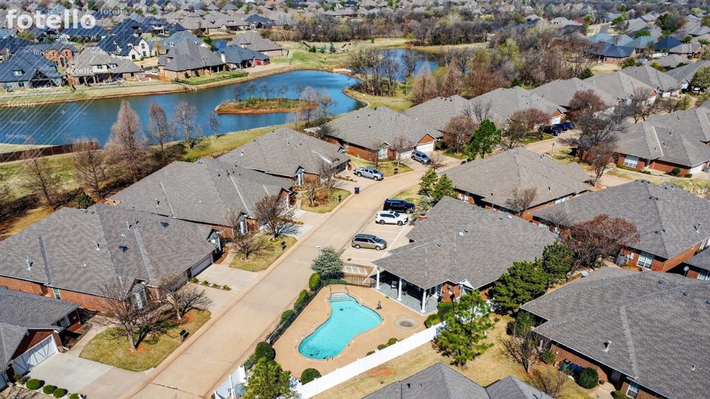 15528 Swallowtail Road Property Photo 36