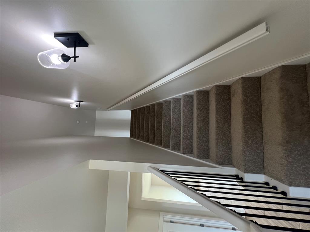 2609 Landrun Property Photo 8