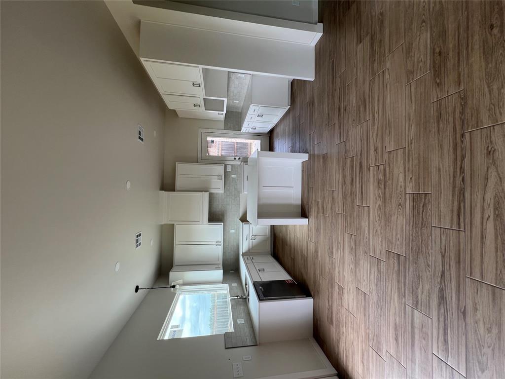 2609 Landrun Property Photo 9