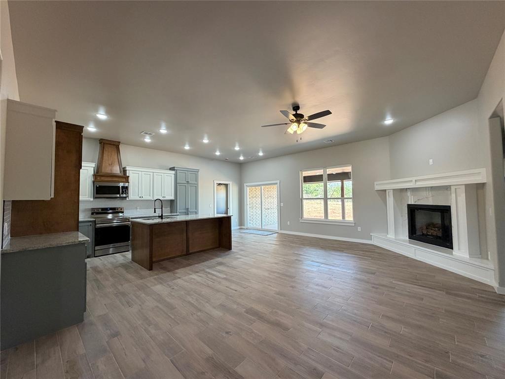 2204 Winter Ridge Road Property Photo 3