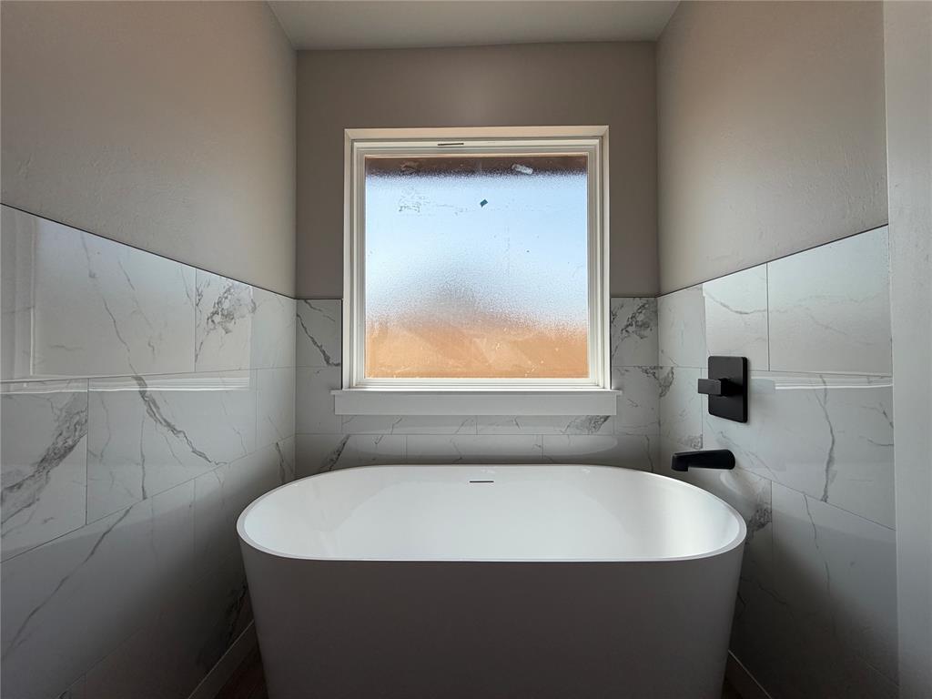 2204 Winter Ridge Road Property Photo 11